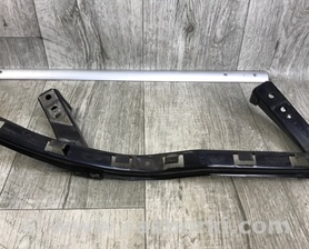 Кронштейн/кріплення переднього бампера (під фарою) Honda Pilot 3 MR-V YF5/6 (15-22)