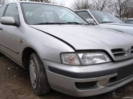 Фары передние для Nissan Primera Одесса