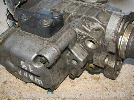 ТНВД для Volkswagen Passat B5 (08.1996-02.2005) Львов 0460404971, 028130115M