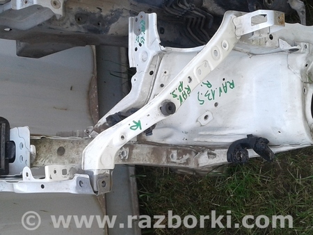Лонжерон правый для Toyota RAV-4 (05-12) Ровно