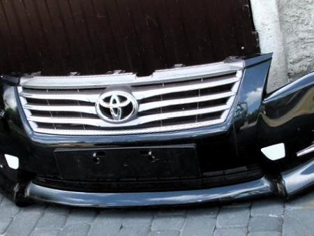 Бампер передний для Toyota RAV-4 (05-12) Ровно