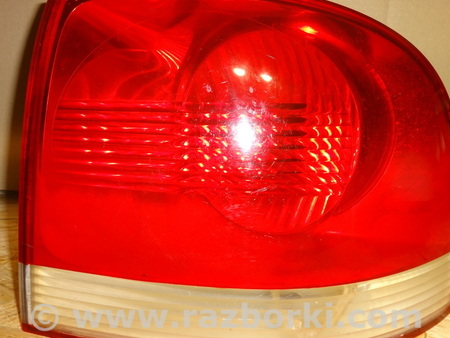 Фонарь задний правый для Volkswagen Touareg  (10-18) Львов