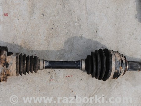 Полуось передняя левая для Volkswagen Touareg  (10-18) Львов 7P0407271B