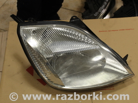 Фара передняя правая для Ford Fiesta (все модели) Львов 2S6X-13W029-AJ