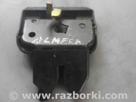 Накладка замка багажника для Nissan Almera Classic Киев 84856-95F0A