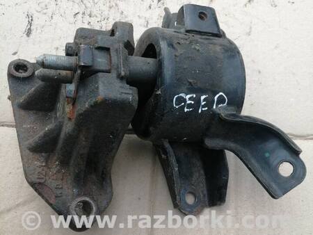 Подушка КПП для KIA Ceed Киев 21830A5100