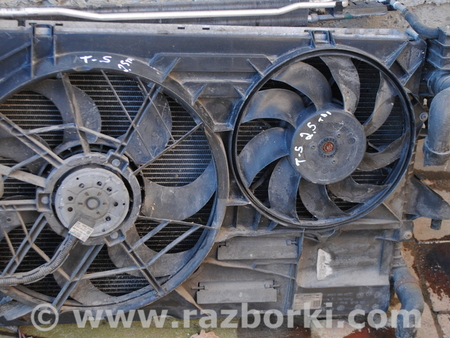 Радиатор основной для Volkswagen Multivan T4, T5, T6 (все года) Львов 7H0121253J