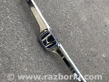 Хромированный молдинг для Honda CR-V Киев 74895-TLA-A01