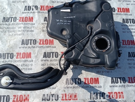 Топливный бак для Skoda Octavia A5 Львов 1K0201085Q