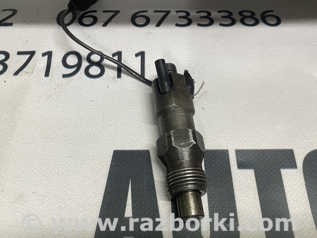 Форсунка топливная для Mitsubishi Carisma Львов LDC009R01A