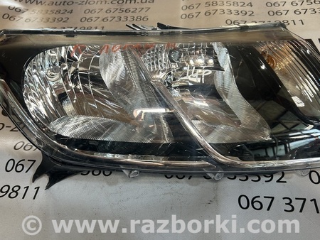 Фара передняя правая для Renault Logan Львов 260106223R