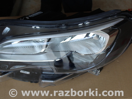 Фара передняя левая для Peugeot Expert Львов 9808572680-00