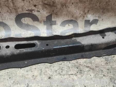 Кронштейн передней балки правый для Toyota RAV-4 (05-12) Киев 5110742010