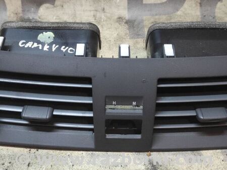 Дефлектор воздушный для Toyota Camry 40 XV40 (01.2006-07.2011) Киев 5566006030B1