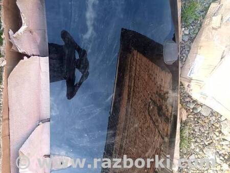 Стекло для KIA Sorento Киев 817113E030