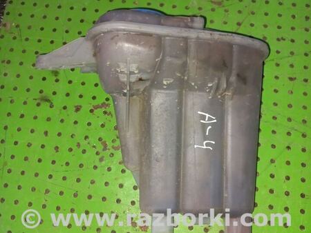 Расширительный бачок для Audi (Ауди) A4 B8 - 8K2, 8K5 (08.2007-11.2015) Киев 8K0121405E