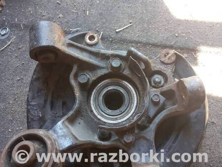 Цапфа задняя левая для Mitsubishi Pajero (06-14) Киев MR992531