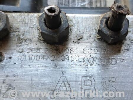 Блок ABS для Skoda Fabia Киев 6Q0614117Q