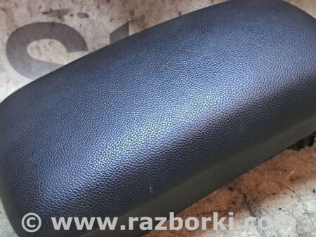 Подлокотник для KIA Ceed Киев 846601H0000W