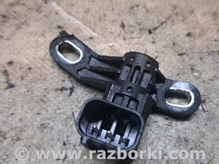 Датчик коленвала для Mazda CX-7 Киев L3K918221A