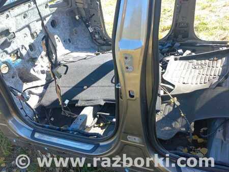 Стойка средняя левая для KIA Sorento XM Киев 714011UB00