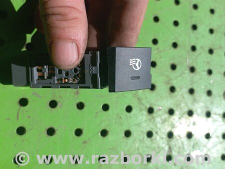 Кнопка подогрева руля для KIA Sorento XM Киев 936951U005