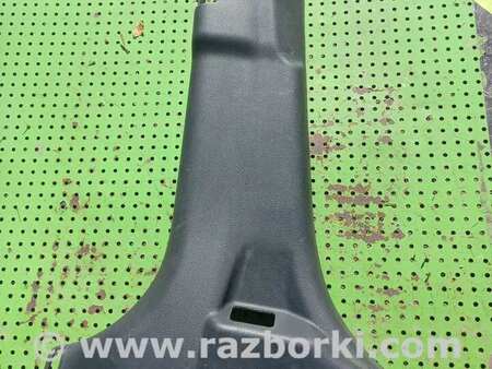 Накладка левой стойки для KIA Sorento XM Киев 858351U105VA