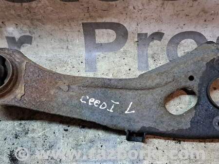 Тяга задняя левая для KIA Ceed Киев 552701H000