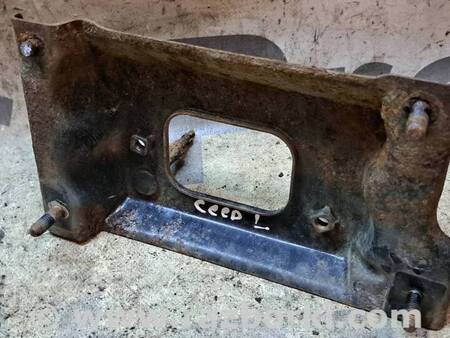 Кронштейн усилителя заднего бампера для KIA Ceed Киев 866411H100