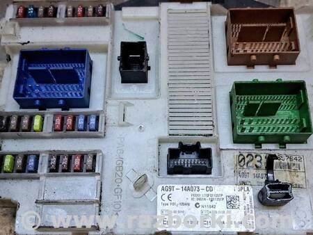 Блок предохранителей для Ford Mondeo 4 (09.2007-08.2014) Киев 1861473
