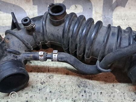 Шланг воздушного фильтра к ДВС для Skoda Superb Киев 058133356P