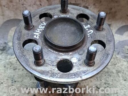 Ступица задняя левая для Toyota Camry 50 XV55 (04.2014-07.2018)  Киев 4246006070