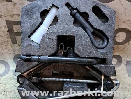 Набор инструментов для Ford Mondeo 4 (09.2007-08.2014) Киев 7S7117009BC