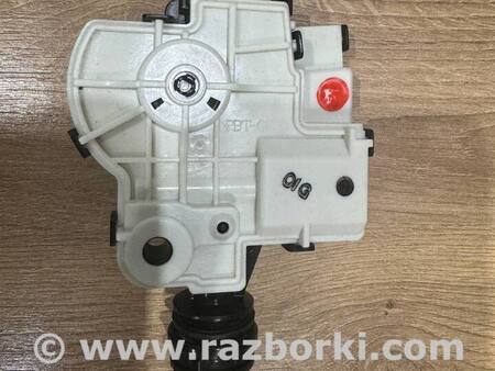 Замок лючка бензобака для Toyota Camry 70 XV70 (01.2017-...)  Киев 7703007010