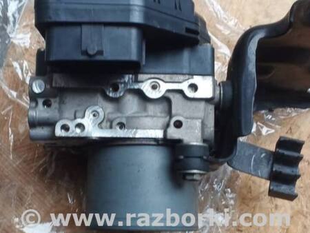 Блок ABS для Toyota RAV-4 (15-18) Киев 44540-42300, 89541-42560