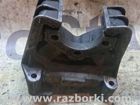 Подушка КПП для Opel Vectra B (1995-2002) Киев 90495513