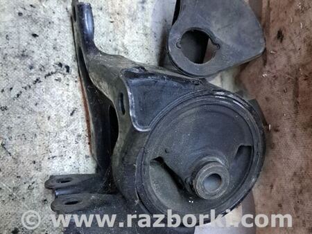 Подушка КПП для Hyundai Tucson (04-10) Киев 218302E400