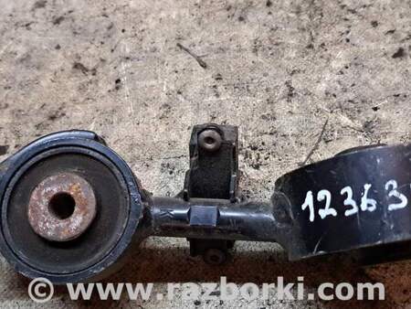 Подушка двигателя верхняя для Toyota Camry 30 XV30 (01-06) Киев 123630H030