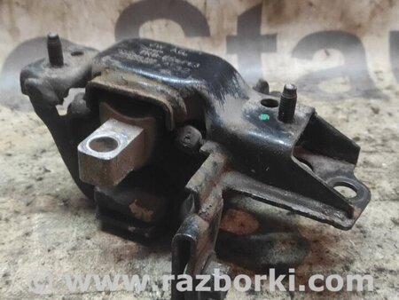 Подушка КПП для Skoda Fabia Київ 6Q0199555AT