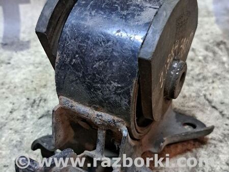 Подушка КПП для Hyundai Trajet (1999-2007) Київ 218303A200