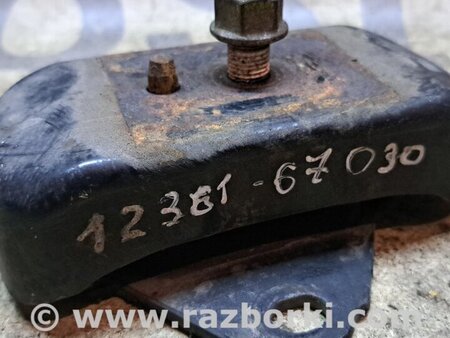 Подушка двигателя для Toyota Land Cruiser Prado Київ 1236167020