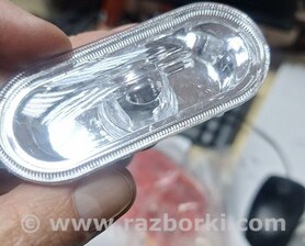 Повторитель поворота левый Volkswagen Caddy 3 (2003-2020)