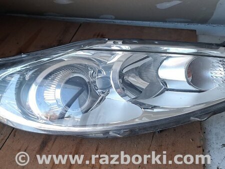 Фара передняя правая для Ford Fiesta Mk6 (2008-2017) Київ 8A6113W029CF