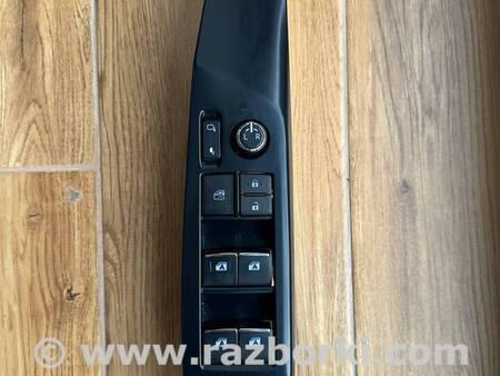 Блок кнопок стеклоподъемников для Toyota Camry 70 XV70 (17-23) Київ 8404033160