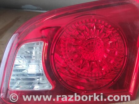 Фонарь задний правый внутренний для Hyundai Santa Fe CM (05-12) Київ 924062B000
