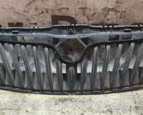 Решетка радиатора Skoda Octavia A5