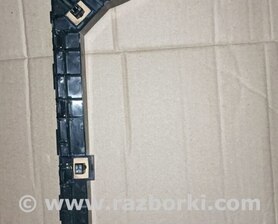 Кронштейн заднього бампера правий Honda CR-V IV (11-18)