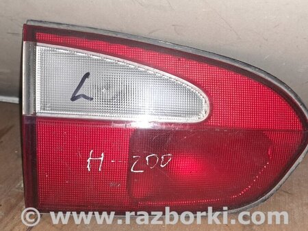 Фонарь задний левый внутренний для Hyundai H1 I A1 (97-07) Київ 924054A021