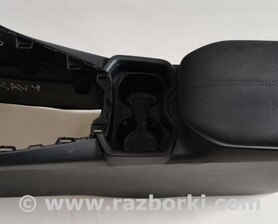 Консоль центральная с подлокотником Toyota RAV-4 V XA50 (18-25)
