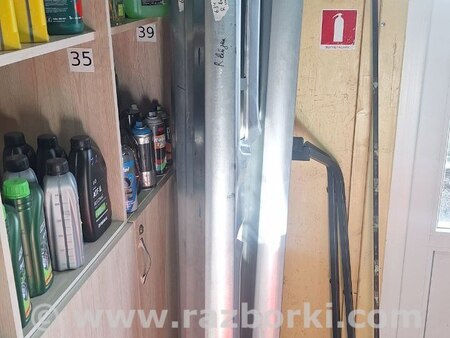 Накладка на поріг для Volkswagen Caddy III Typ 2K +рест (04-15) Житомир